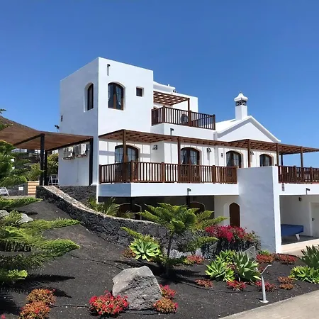 Elegant Oceano Once - Beautiful 5 Bedrooms Private Pool פלאיה בלנקה
